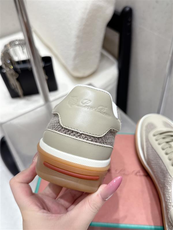 20251128153658442 310